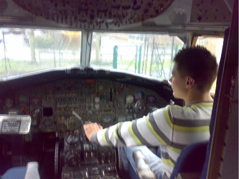 20032008029.jpg